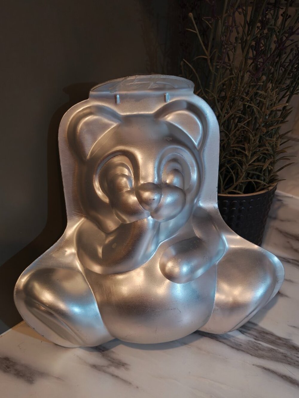 Vintage Wilton Stand Up Cuddly Bear 3D Cake Pan Cast Aluminum Baking Mold